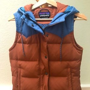 Patagonia hooded bivy woman’s vest size XS